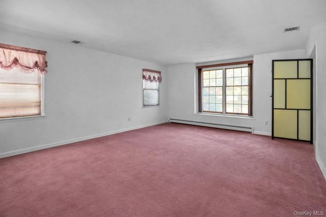 30 Ashford Drive, Bohemia, NY 11716