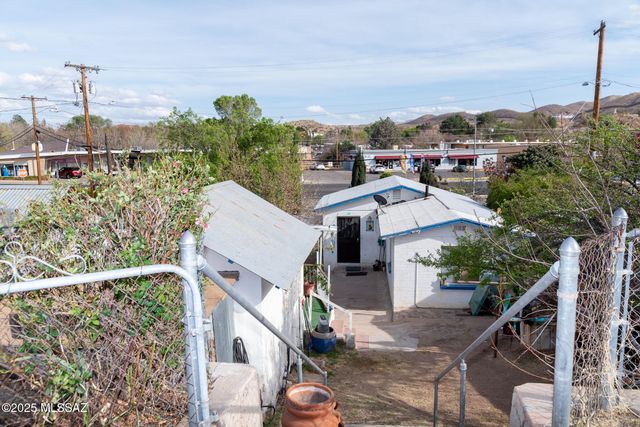 925 N Santa Cruz Street, Nogales, AZ 85621