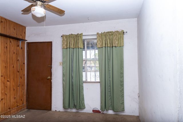 925 N Santa Cruz Street, Nogales, AZ 85621