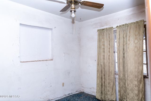 925 N Santa Cruz Street, Nogales, AZ 85621