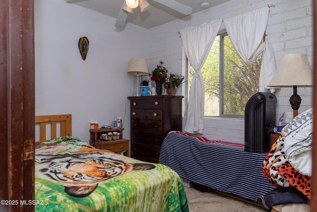 925 N Santa Cruz Street, Nogales, AZ 85621