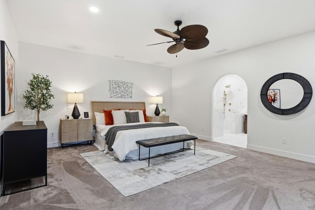 8735 Phoenix Ave, Fair Oaks, CA 95628