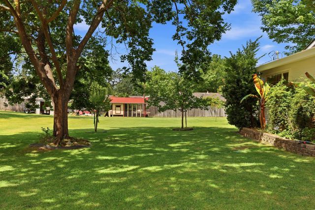 8735 Phoenix Ave, Fair Oaks, CA 95628