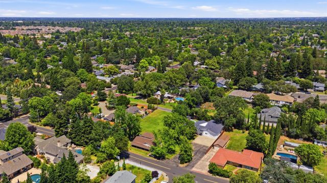 8735 Phoenix Ave, Fair Oaks, CA 95628