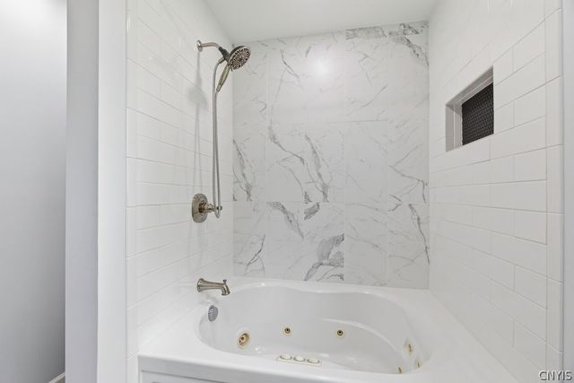 5560 Huntington Drive, Cazenovia, NY 13035