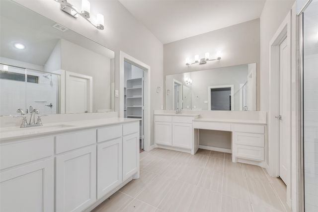 173 Coyote Creek Drive, Lavon, TX 75166