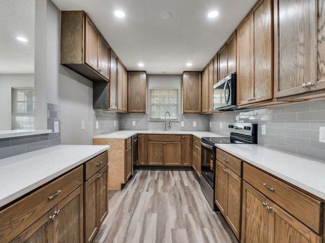 4311 Metropolitan Avenue, Dallas, TX 75210