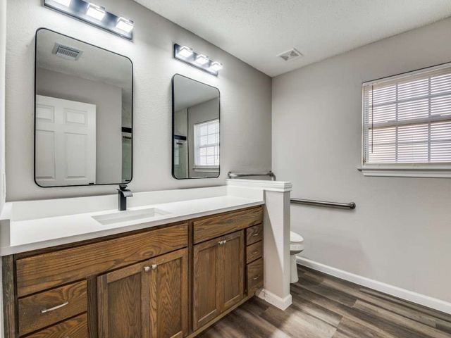 4311 Metropolitan Avenue, Dallas, TX 75210