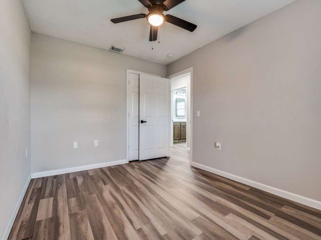 4311 Metropolitan Avenue, Dallas, TX 75210