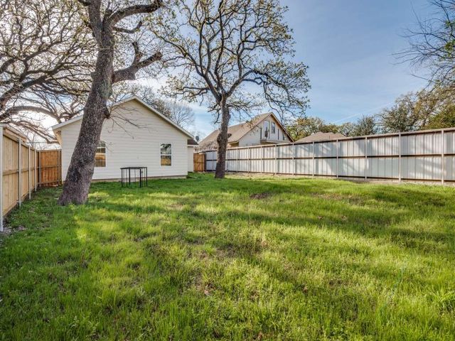 4311 Metropolitan Avenue, Dallas, TX 75210