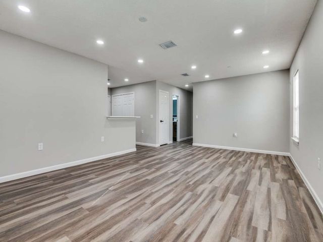 4311 Metropolitan Avenue, Dallas, TX 75210