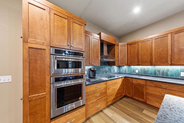 17742 280th Avenue, Ellendale, MN 56026