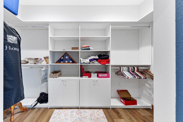 17742 280th Avenue, Ellendale, MN 56026