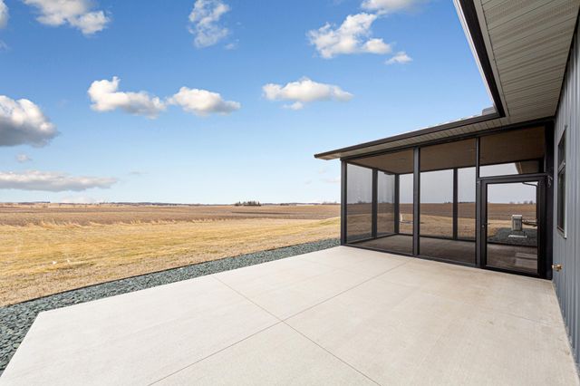 17742 280th Avenue, Ellendale, MN 56026