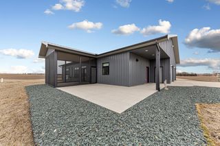 17742 280th Avenue, Ellendale, MN 56026