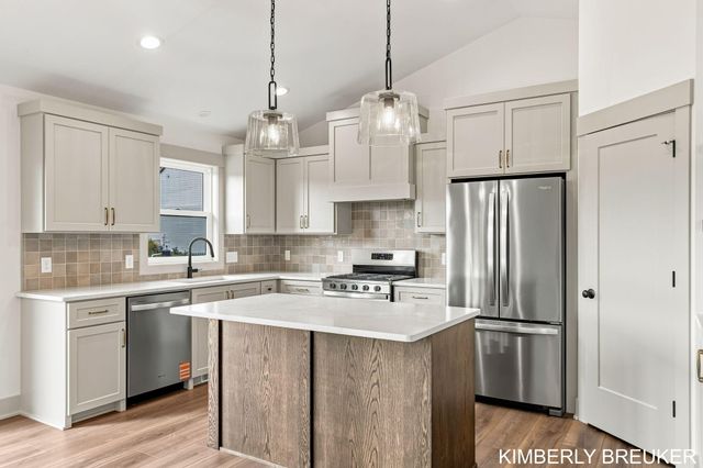 6286 Roman Road, Allendale Twp, MI 49401