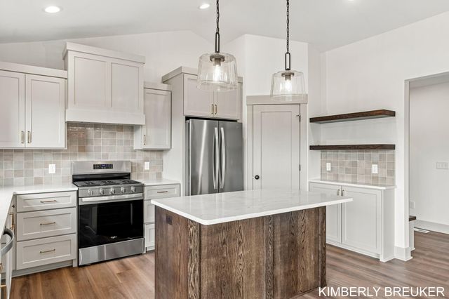6286 Roman Road, Allendale Twp, MI 49401