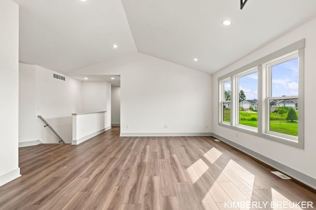 6286 Roman Road, Allendale Twp, MI 49401
