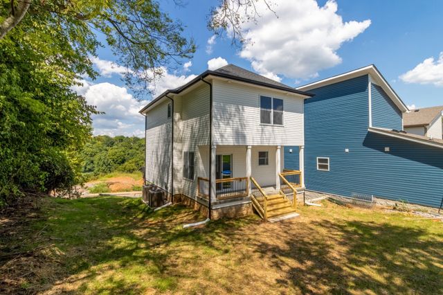 60 W High St, Clarksville, TN 37040