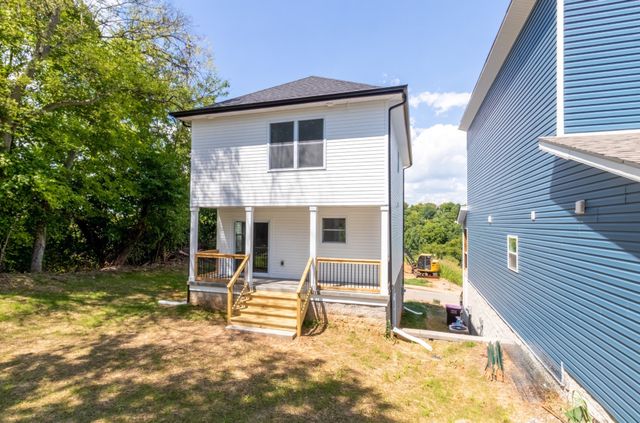 60 W High St, Clarksville, TN 37040
