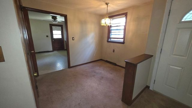 29 Whitcomb Ter, Weymouth, MA 02190