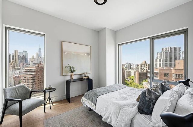 222 E Broadway Apt 11C, New York City, NY 10002