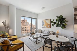 222 E Broadway Apt 11C, New York City, NY 10002