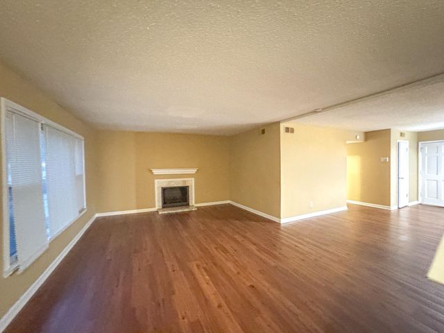 3363 Coachouse Cv, Bartlett, TN 38134