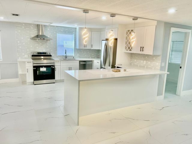 1514 NW 23rd Street, Boynton Beach, FL 33436