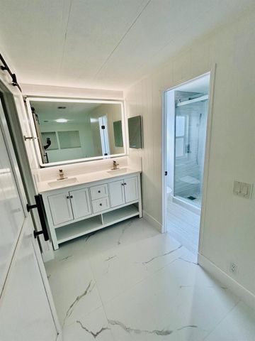 1514 NW 23rd Street, Boynton Beach, FL 33436