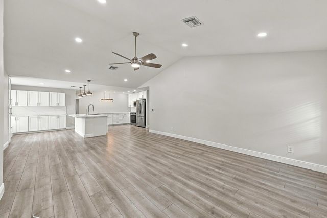 9255 NW 18TH Street, Plantation, FL 33322