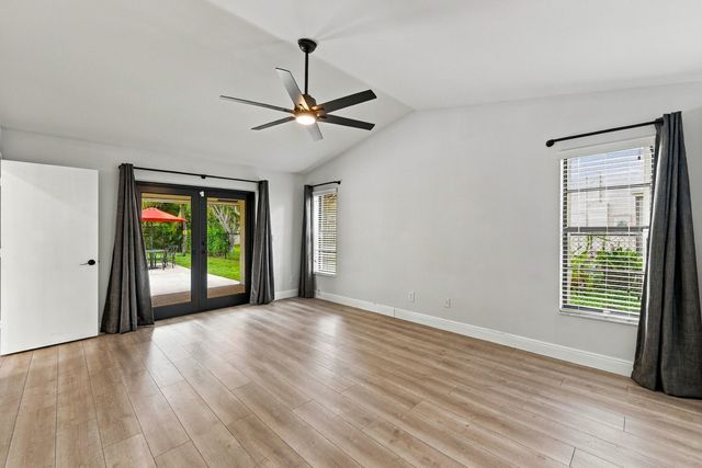 9255 NW 18TH Street, Plantation, FL 33322