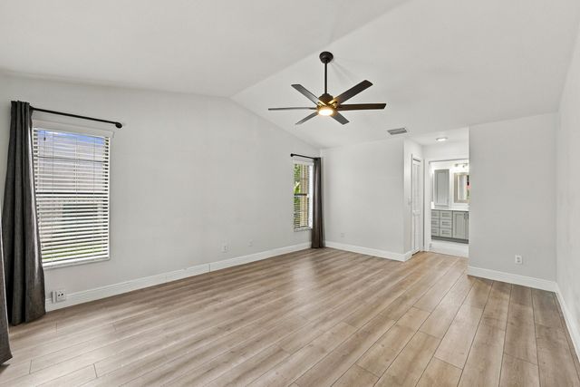 9255 NW 18TH Street, Plantation, FL 33322