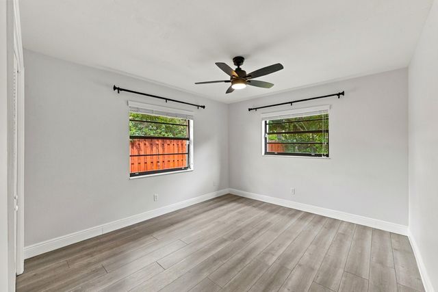9255 NW 18TH Street, Plantation, FL 33322