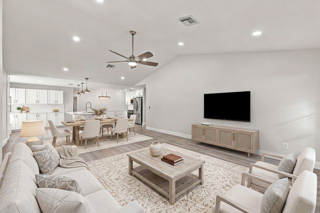 9255 NW 18TH Street, Plantation, FL 33322