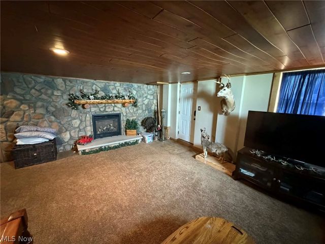 1158 Mick Road, Wellsville, OH 43968