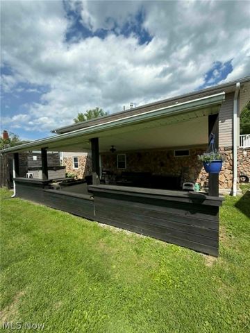 1158 Mick Road, Wellsville, OH 43968
