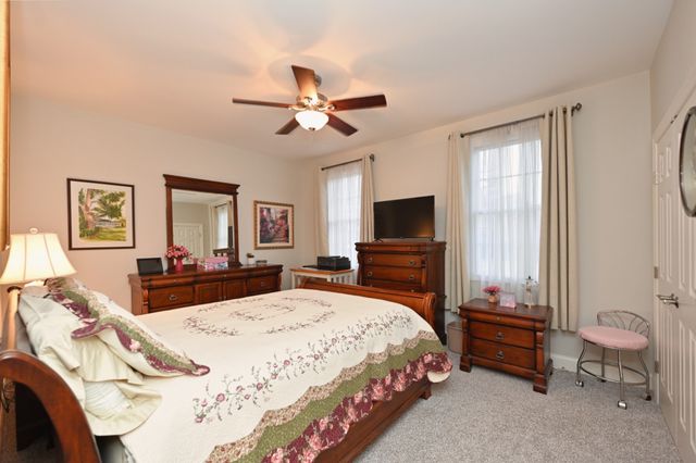 707 Farmington Dr, Lebanon, TN 37087