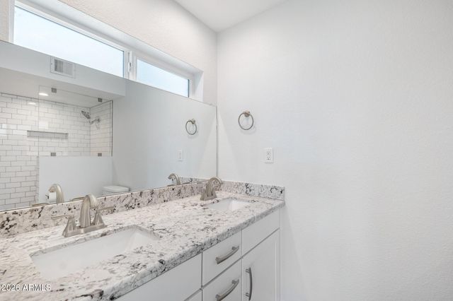 9380 E KALIL Drive, Scottsdale, AZ 85260