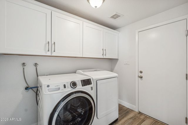 9380 E KALIL Drive, Scottsdale, AZ 85260