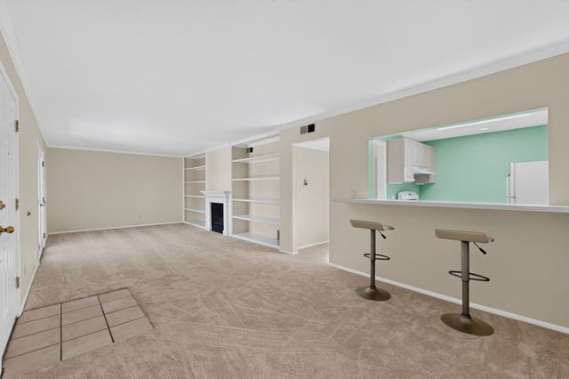 663 Bishops Lodge Road 38, Santa Fe, NM 87501