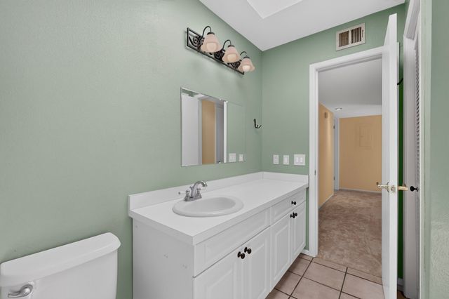 663 Bishops Lodge Road 38, Santa Fe, NM 87501