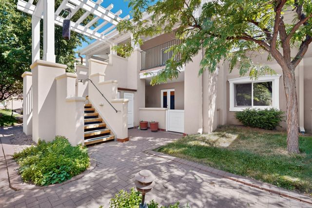 663 Bishops Lodge Road 38, Santa Fe, NM 87501