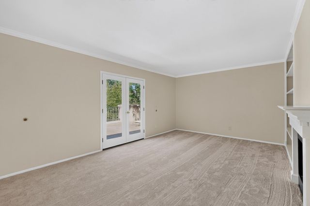 663 Bishops Lodge Road 38, Santa Fe, NM 87501