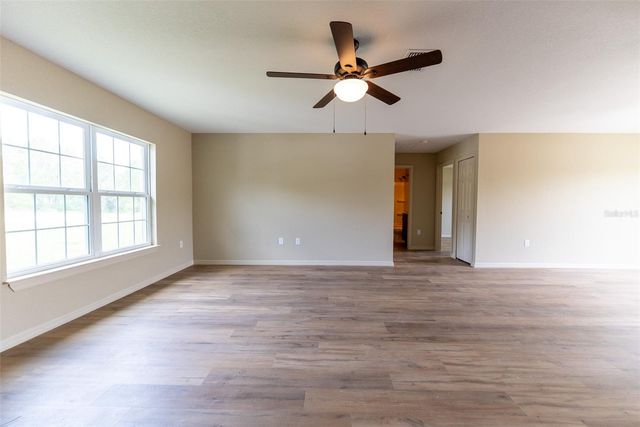 5911 NW 63RD PLACE, Ocala, FL 34482