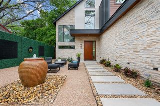 73 Julius ST, Austin, TX 78702