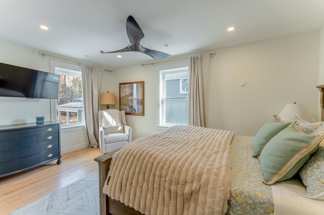 109 Pine Street E, Stillwater, MN 55082