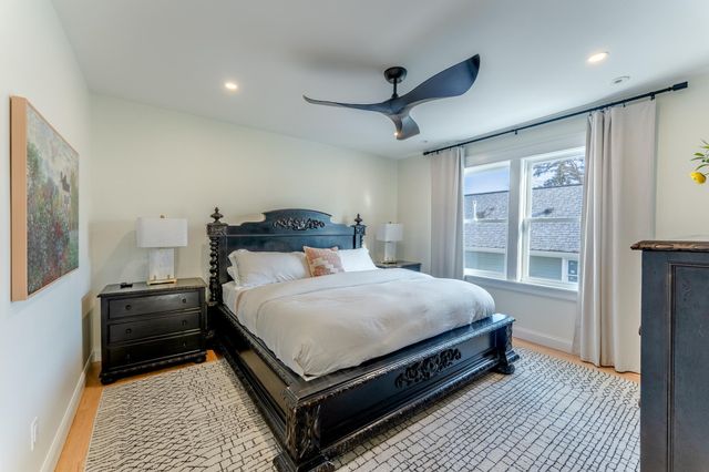 109 Pine Street E, Stillwater, MN 55082