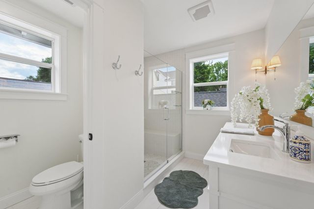 109 Pine Street E, Stillwater, MN 55082