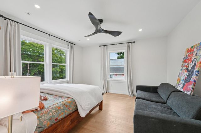 109 Pine Street E, Stillwater, MN 55082